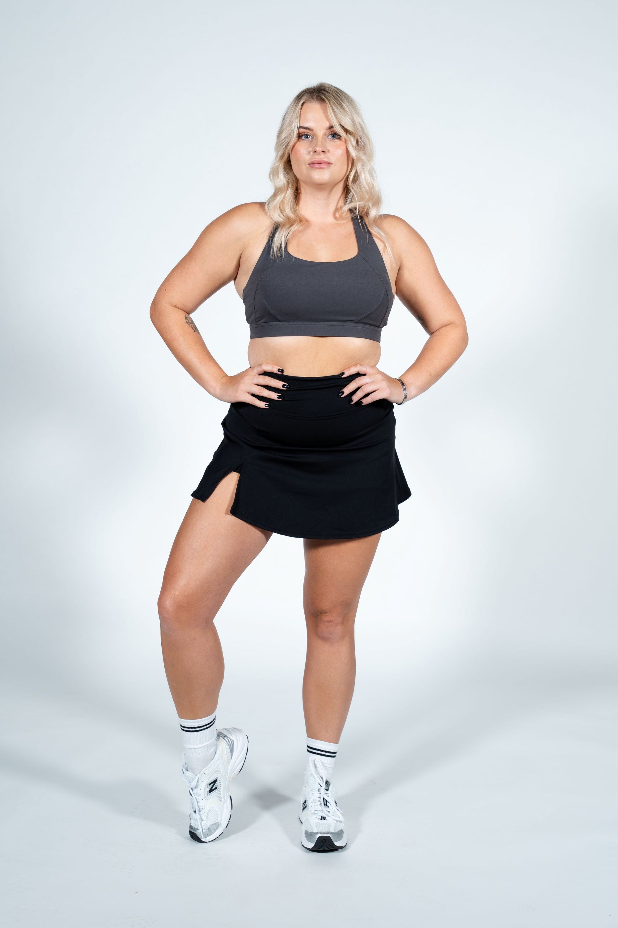 Isabella - Crop
